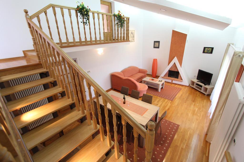 Apartment Villa Nera Pula Ruang foto